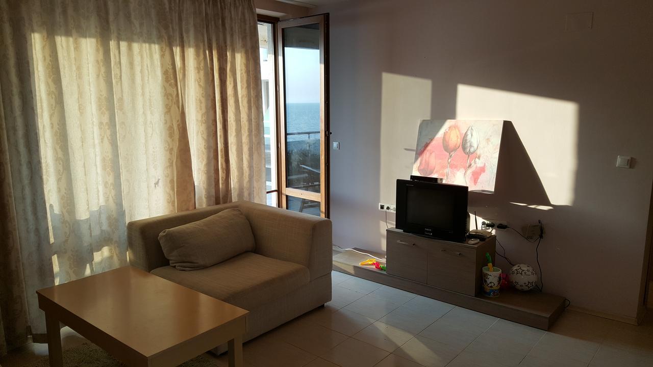 Pomorie Bay Aparthotel Εξωτερικό φωτογραφία
