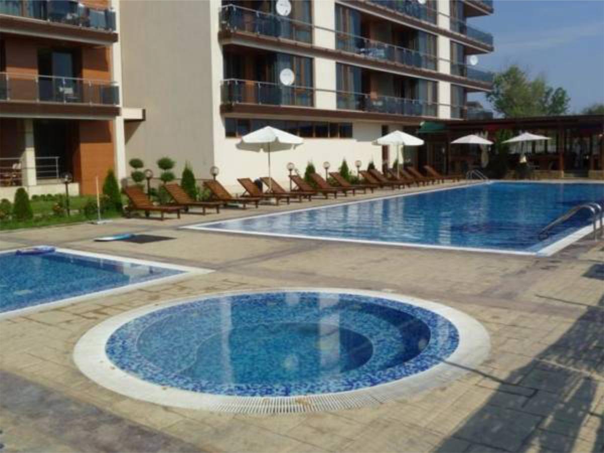 Pomorie Bay Aparthotel Εξωτερικό φωτογραφία